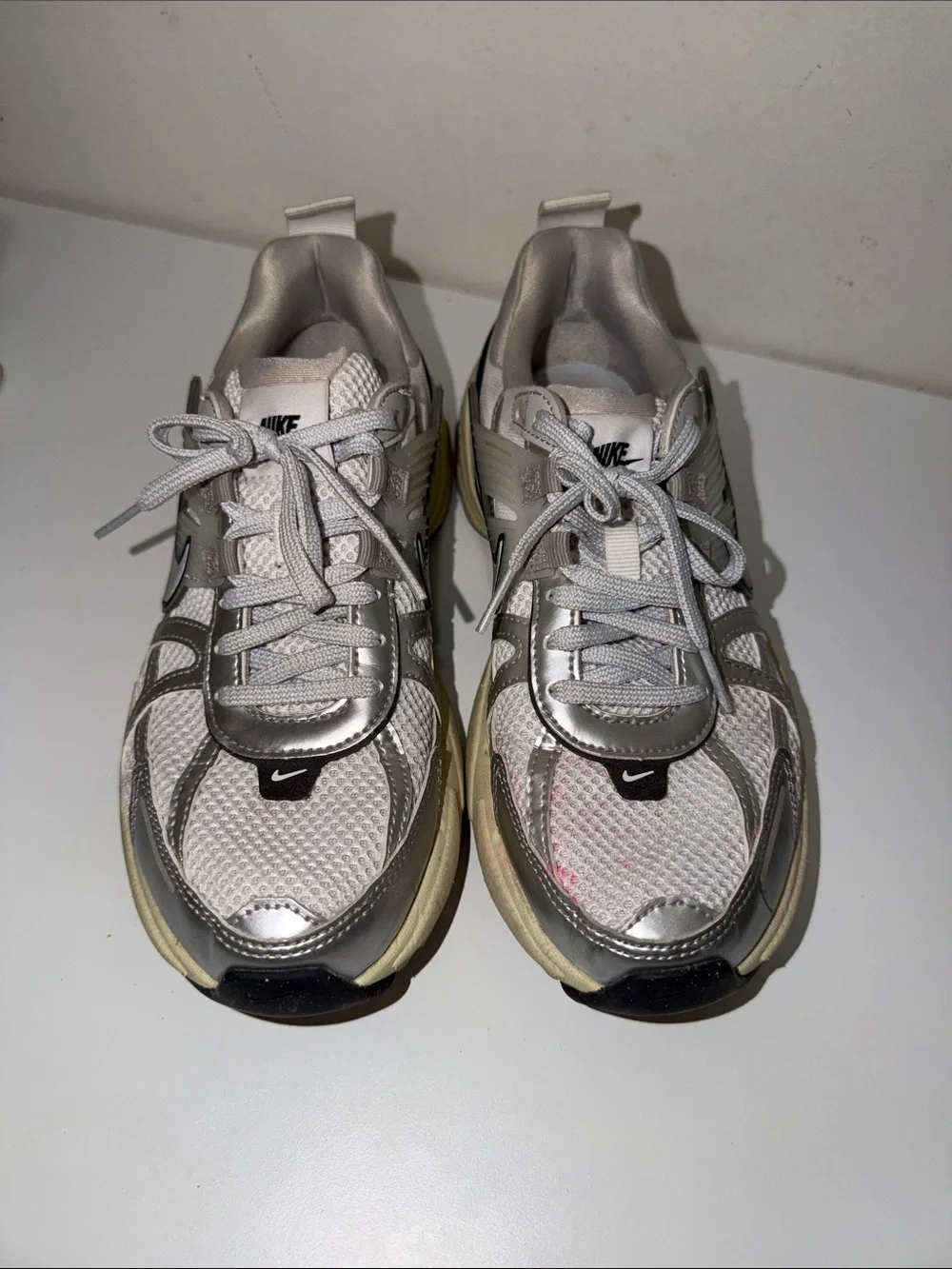 Nike Women’s Neutral Mesh & Metallic Trainer Sneakers